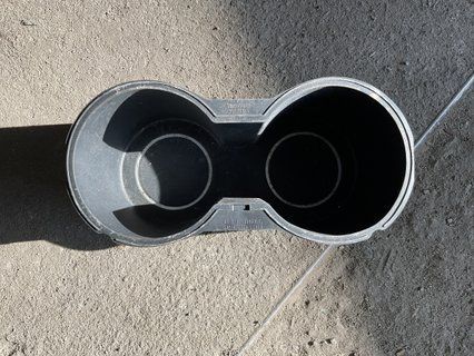 Підстаканник резиновий Tesla Model 3/Y 21-23 1755533-00-A фото