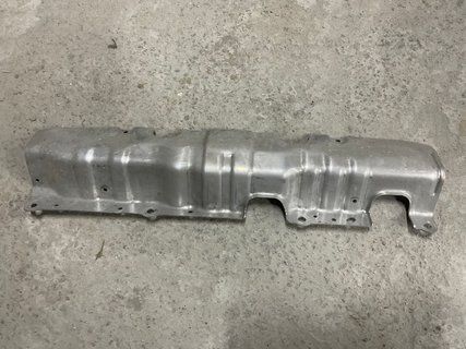 Кронштейн акумулятора батареї задній Tesla Model 3 24- Highland 1554329-00-A фото