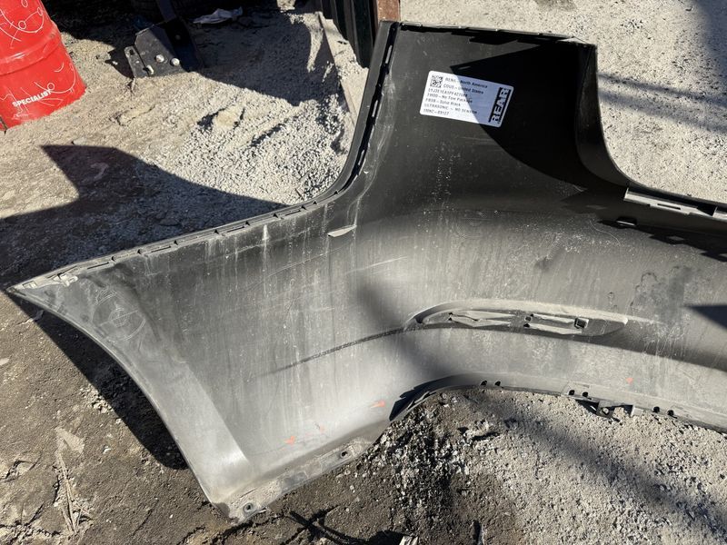 Бампер задній Tesla Model 3 18-23 голий під фарбування 1108905S5A фото