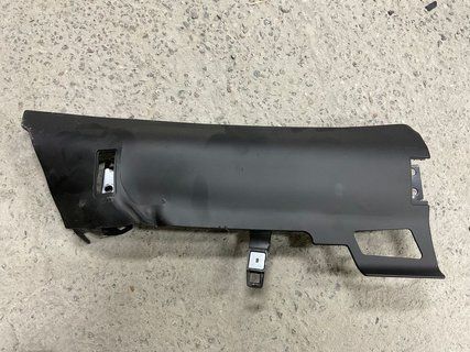 Подушка колін водія Tesla Model 3 24- Highland дефект 1077825-00-E фото
