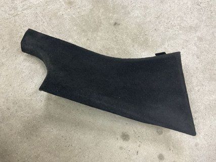 Накладка порога задня права Tesla Model Y 23- тип 3 1704659-01-D фото
