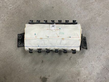 Подушка безпеки Airbag пассажира (торпедо) Tesla Model 3/Y 20- з дефектом 1077823-00-G фото