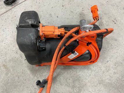 Компресор кондиціонера Tesla Model 3 24- Highland 1501256-02-M фото