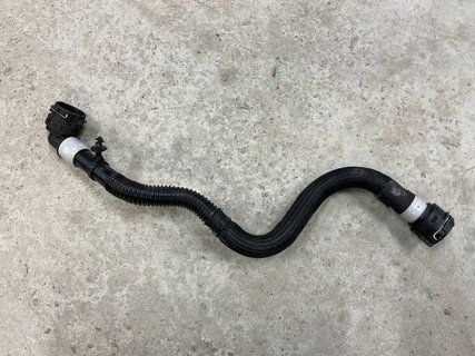 Патрубок системи охолодження Tesla Model 3 24- Highland 1501325-00-A 1501325-00-A фото