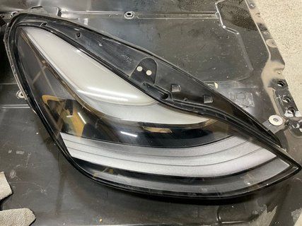 Фара права Tesla Model 3/Y 18- з лінзою 1514953-00-C фото