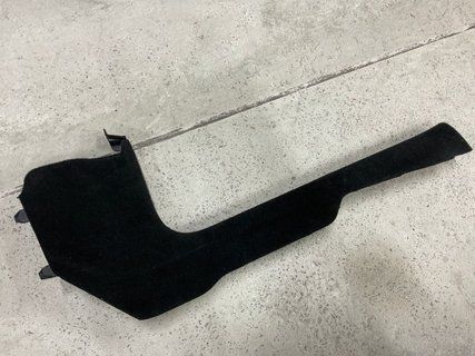 Накладка порога салона права Tesla Model 3 24- Highland 1733506-24-G фото