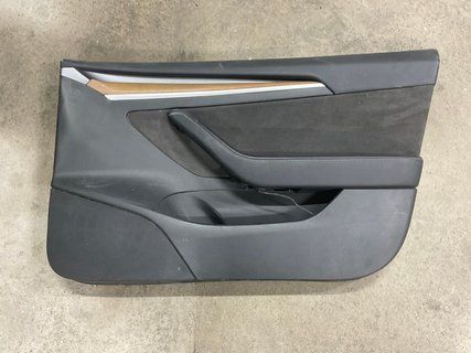 Карта дверей передня права Tesla Model 3 REST 21-23 з дефектом 1593863-00-B фото