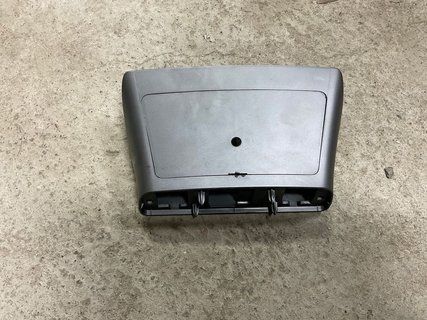 Корпус кронштейна кріплення дисплея Tesla Model 3 18- 1101136-00-E фото