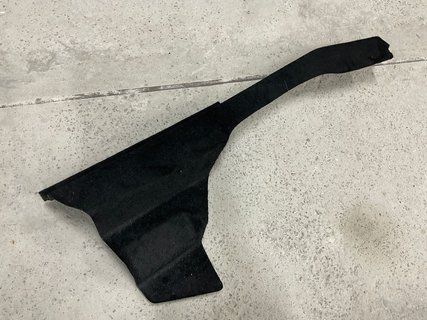 Обшивка підлоги багажника батон права Tesla Model 3 24- Highland 1733838-20-E фото