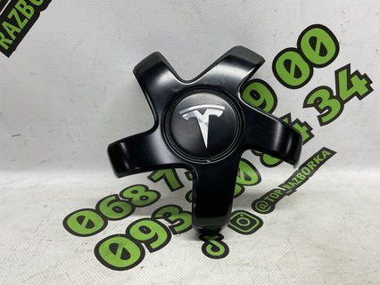 Центральний ковпачок на диск R19 Tesla Model 3 18- 1044234-00-A фото