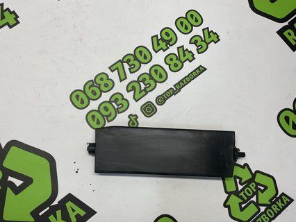 Заслонка люверса лопать ліва Tesla Model 3 18-23 1559788-00-A фото