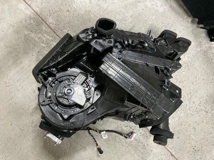 Пічка в зборі Tesla Model 3 24- Highland 1539475-00-B фото