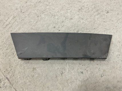 Заглушка заднього бампера фаркопа Tesla Model Y 20-25 1494009-00-A фото