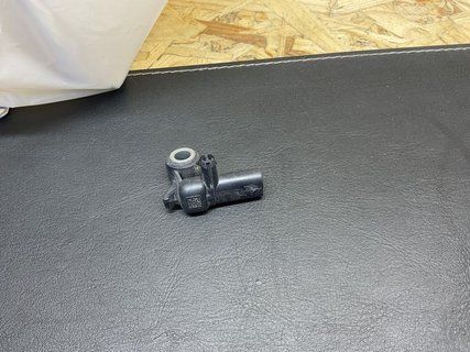 Датчик удару Tesla Model 3/Y 1473447-00-A 1473447-00-A фото