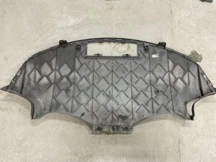 Захист заднього бампера Tesla Model 3 18- пошкодження 1137819-00-A фото