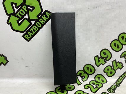 Накладка стійки середня ліва Tesla Model Y 20- 1494621-00-C фото