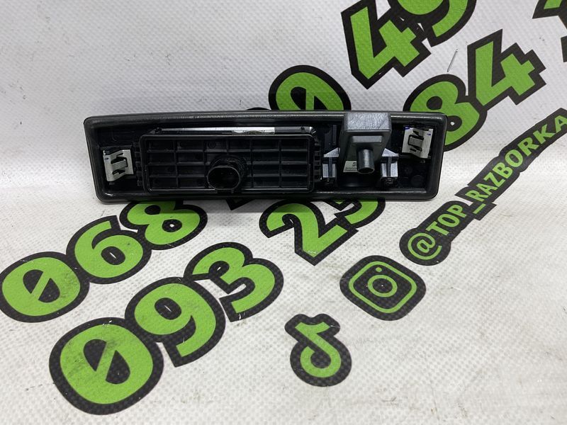 Кнопка відкриття кришки багажника з камерою Tesla Model Y 20-25 1095949-00-E фото