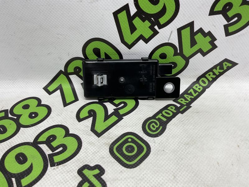 Підсилювач антени Tesla Model 3 24- Highland 1780580-00-C фото