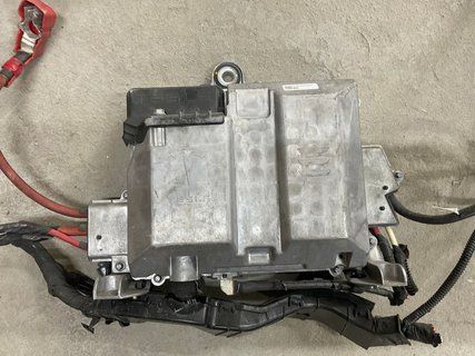 Боді контролер Body Tesla Model 3 1100334-00-E фото