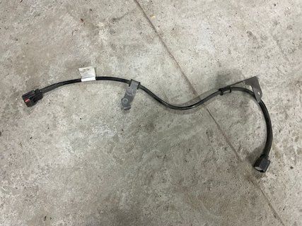 Провід електроручника задній правий Tesla Model 3/Y 18- Performance 1044783-00-A фото
