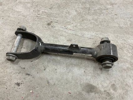 Важіль задній верхній правий/лівий Tesla Model 3/Y 18- тип 1 1188423-00-A фото