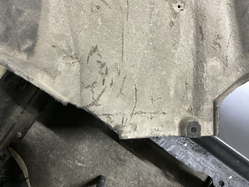 Захист заднього підрамника Tesla Model 3/Y 18- З дефектом тип3 1104313-00-A фото