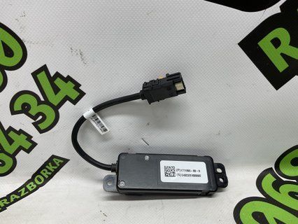 USB-модуль бардачка Tesla Model 3 24- Highland 1771993-00-J фото