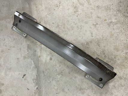 Задній підсилювач Tesla Model 3 18-23 1095314-00-C фото