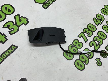 Кришка заглушка карти дверей передня ліва Tesla Model 3 18- 1670187-00-A фото