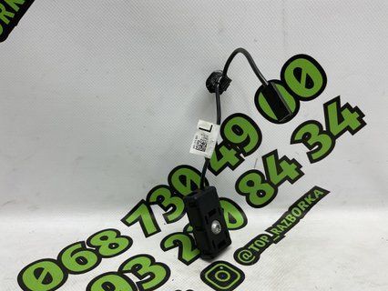 Підсилювач антени лівий Tesla Model 3/Y 18- 1509420-00-A фото