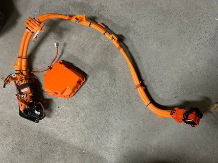 Порт зарядки в зборі з кабелем Tesla Model 3 18-20 1093010-99-E фото